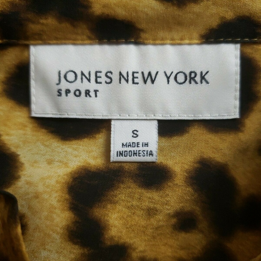 Jones New York Sport Leopard Tunic Blouse - Picture 8 of 8